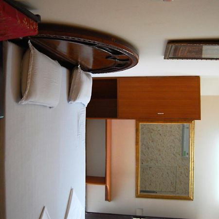 Sai Home Stay Bed & Breakfast- Near Tajmahal Agra  Dış mekan fotoğraf