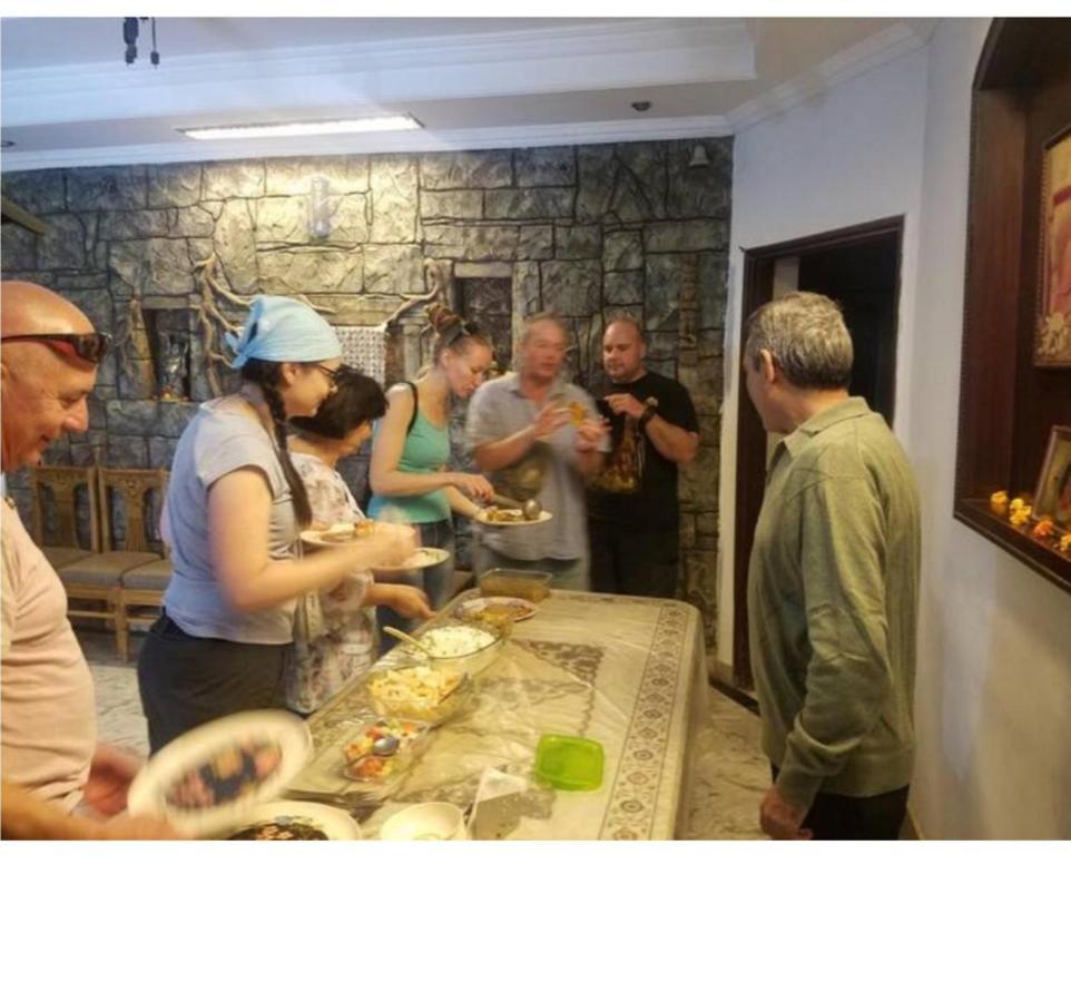 Sai Home Stay Bed & Breakfast- Near Tajmahal Agra  Dış mekan fotoğraf