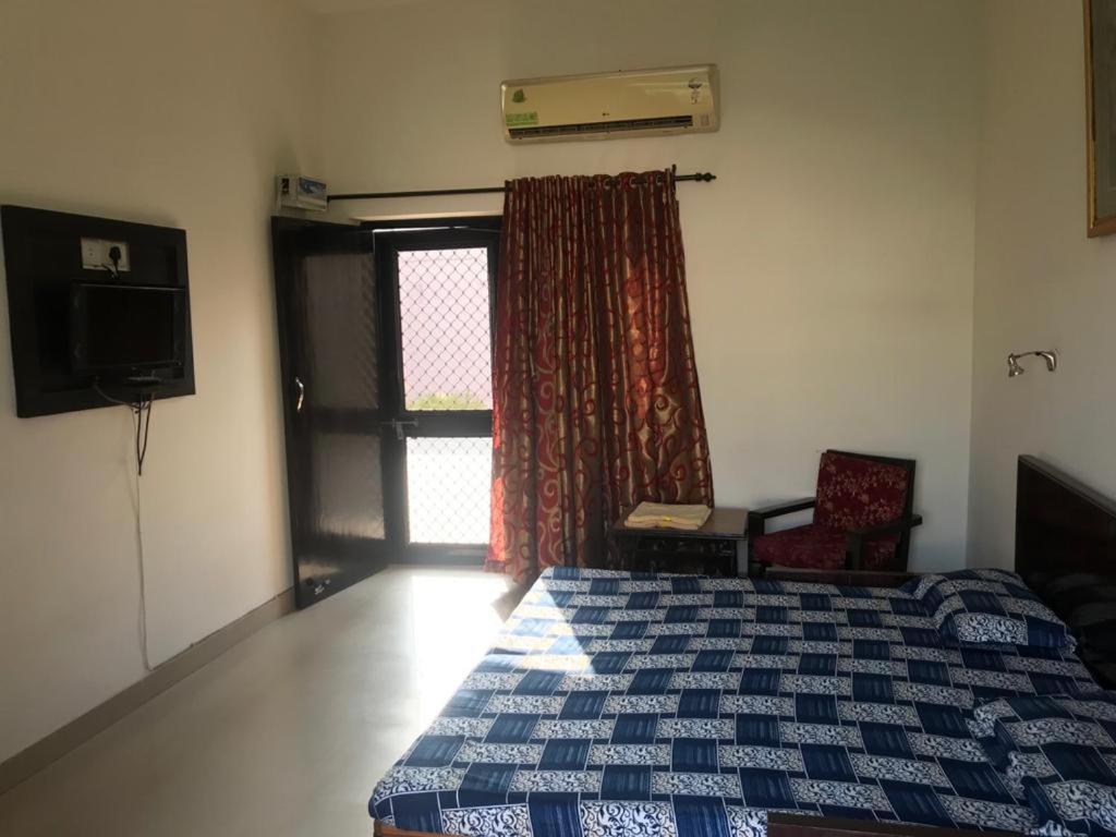 Sai Home Stay Bed & Breakfast- Near Tajmahal Agra  Dış mekan fotoğraf