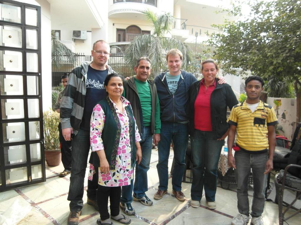 Sai Home Stay Bed & Breakfast- Near Tajmahal Agra  Dış mekan fotoğraf