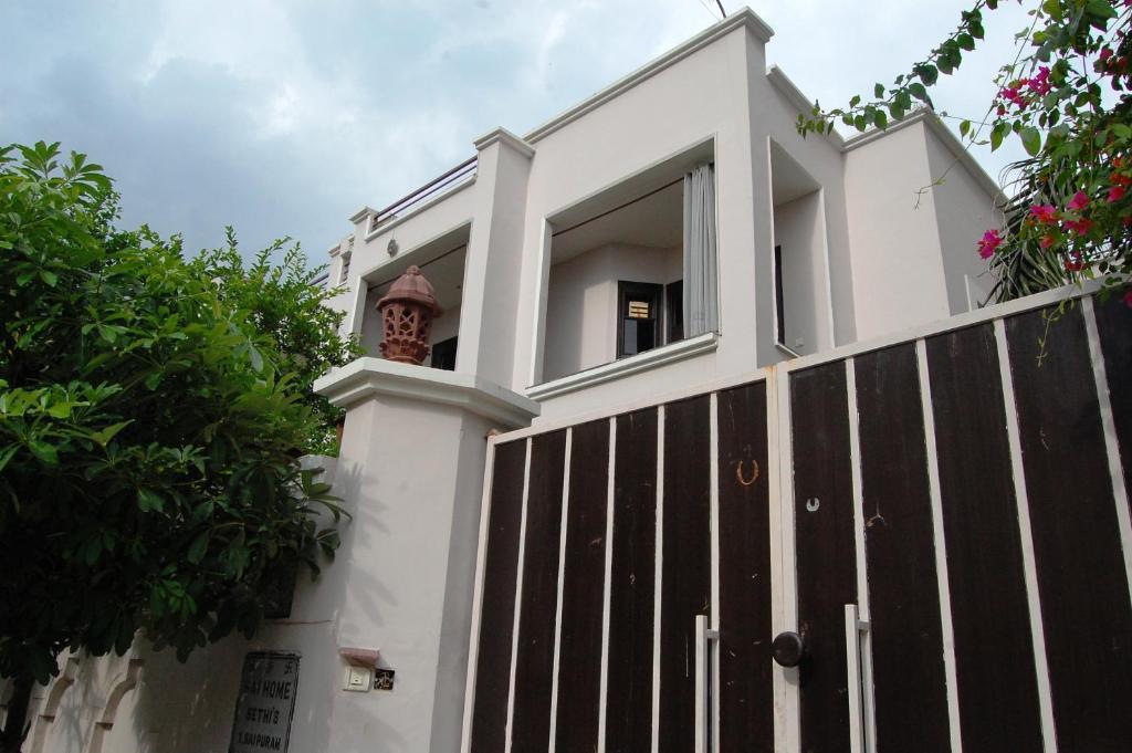 Sai Home Stay Bed & Breakfast- Near Tajmahal Agra  Dış mekan fotoğraf