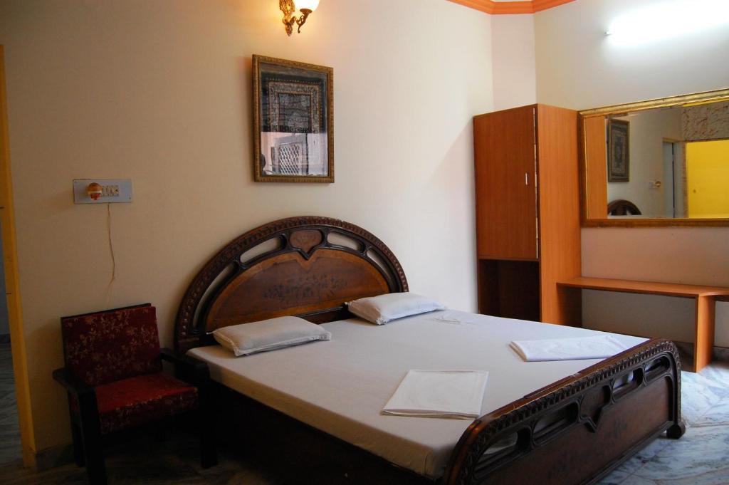Sai Home Stay Bed & Breakfast- Near Tajmahal Agra  Oda fotoğraf